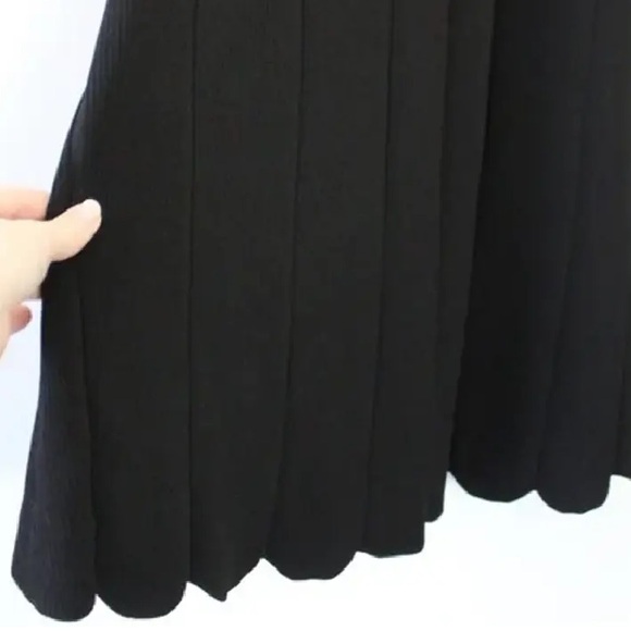 Sandro Paris Bluan Rib Knit Midi Dress in Noir size 1 - Picture 4 of 8